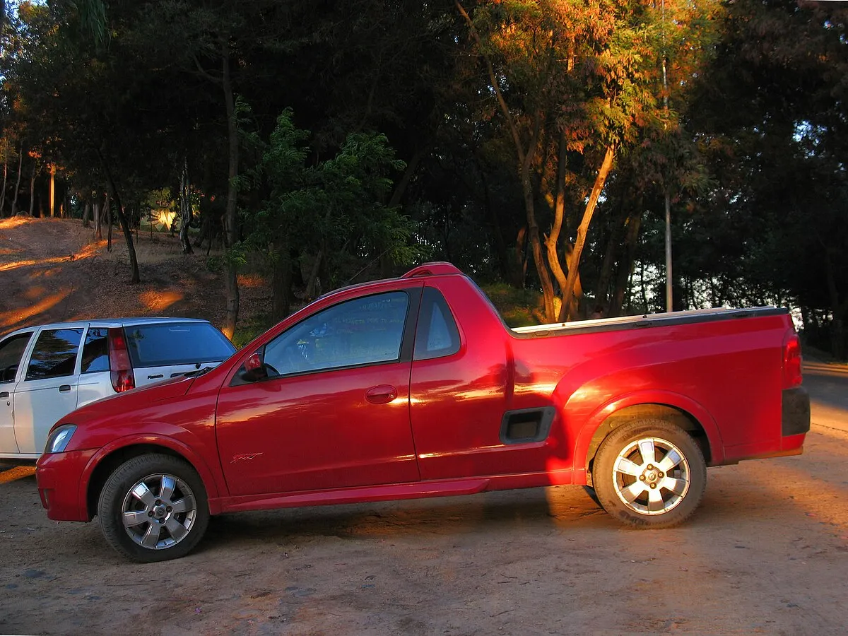 Chevrolet Montana 2003 1.8 Flex MT Pickup - Image 2