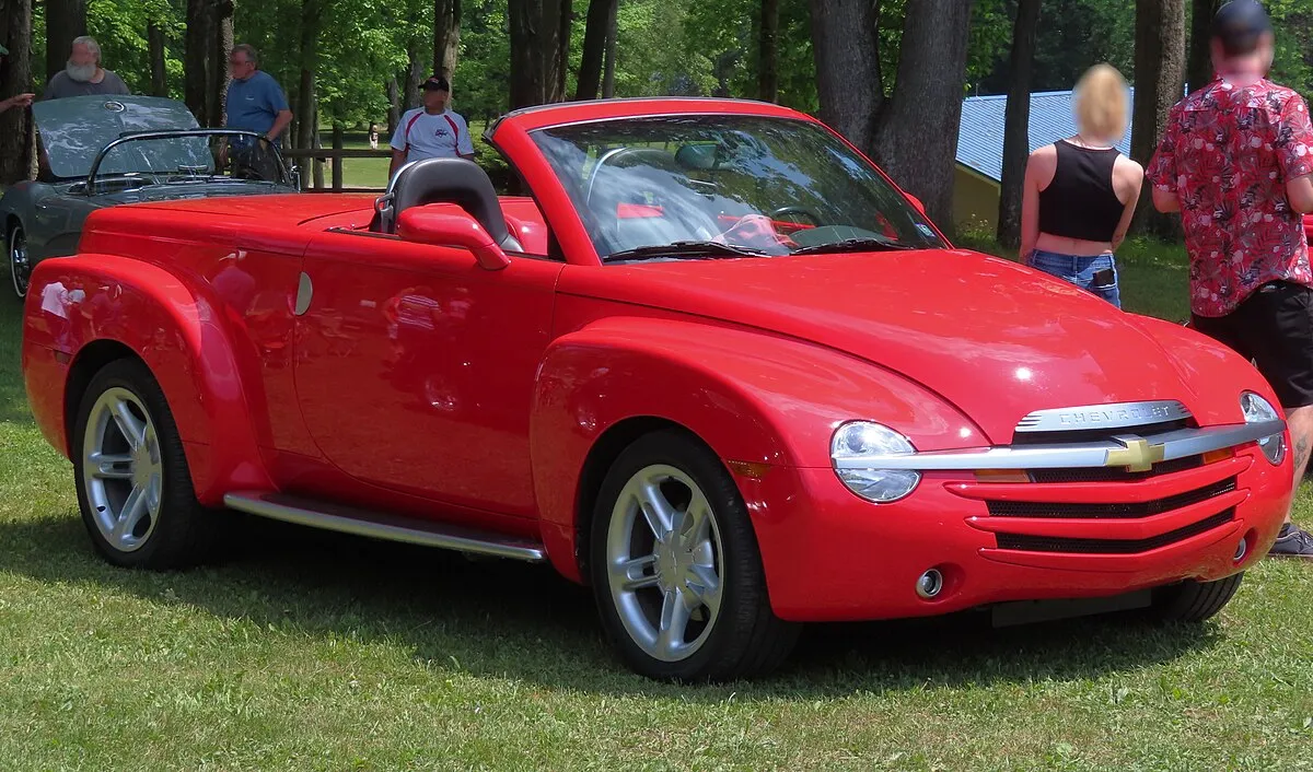 Chevrolet SSR 2003 5.3 AT Pickup - Image 1
