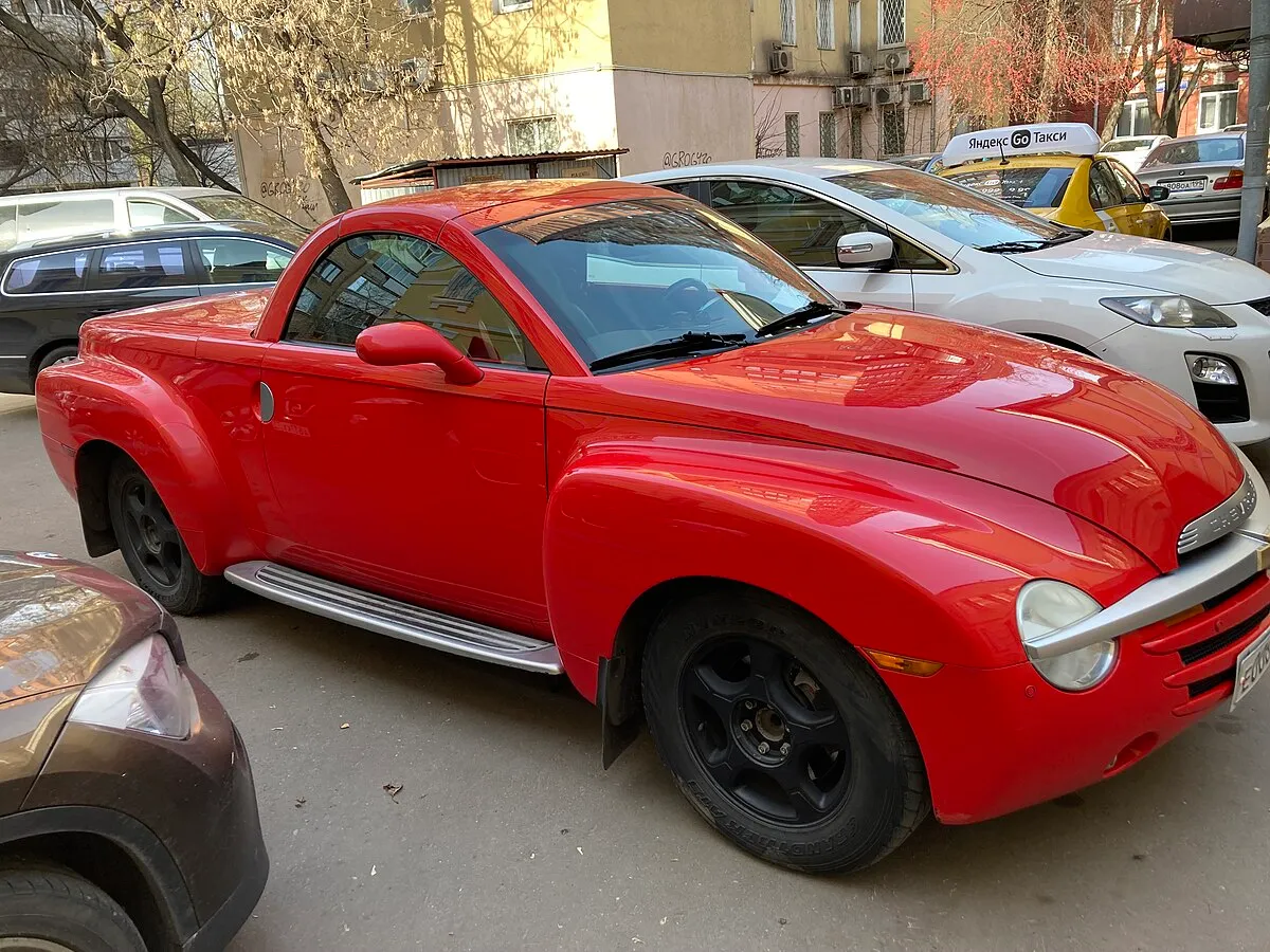 Chevrolet SSR 2003 5.3 AT Pickup - Image 3