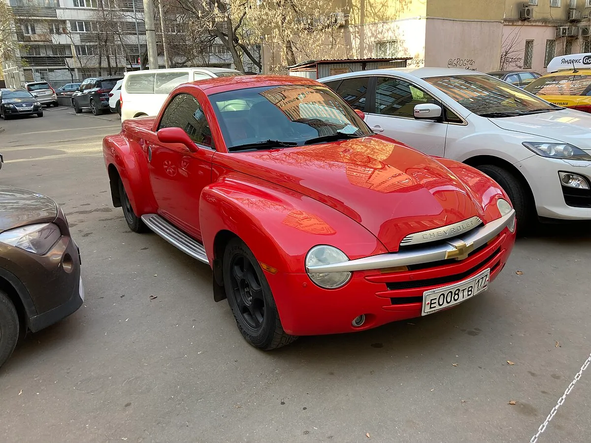 Chevrolet SSR 2003 5.3 AT Pickup - Image 4
