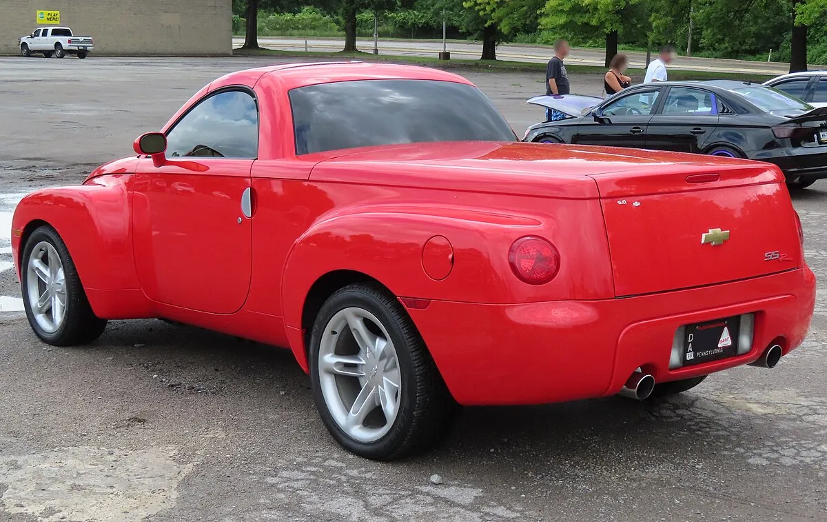 Chevrolet SSR 2003 5.3 AT Pickup - Image 6