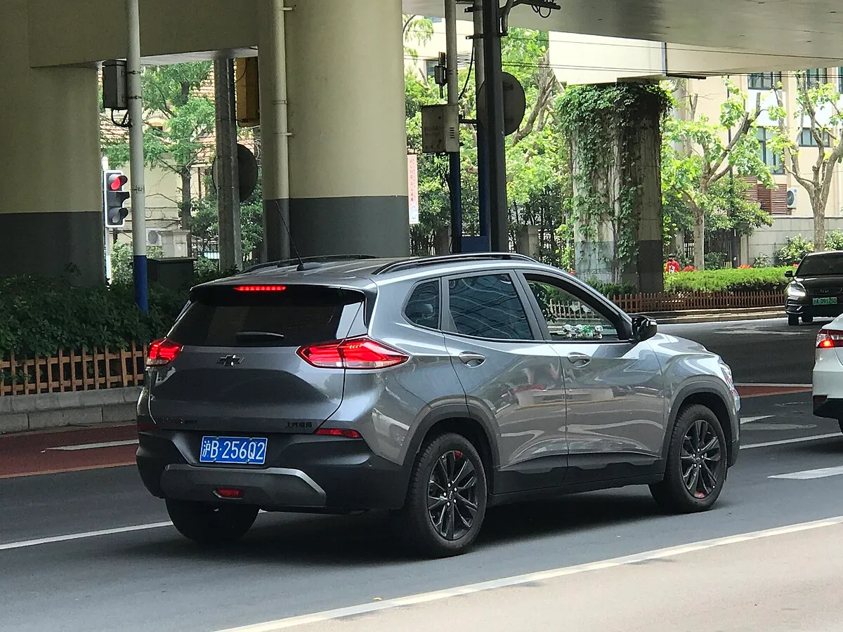 Chevrolet Tracker 2013 1.4 Turbo Start/Stop MT 4WD Crossover - Image 3