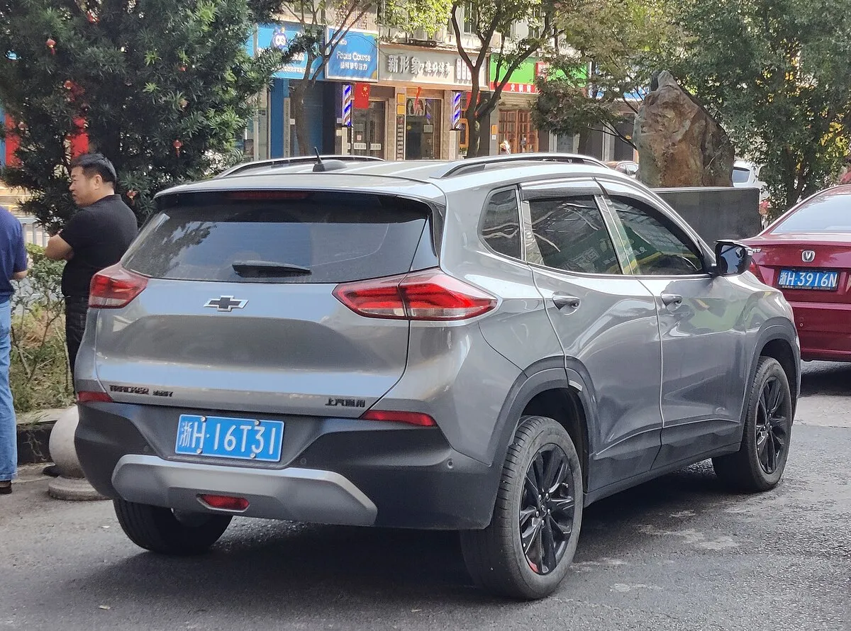 Chevrolet Tracker 2013 1.4 Turbo Start/Stop MT 4WD Crossover - Image 9