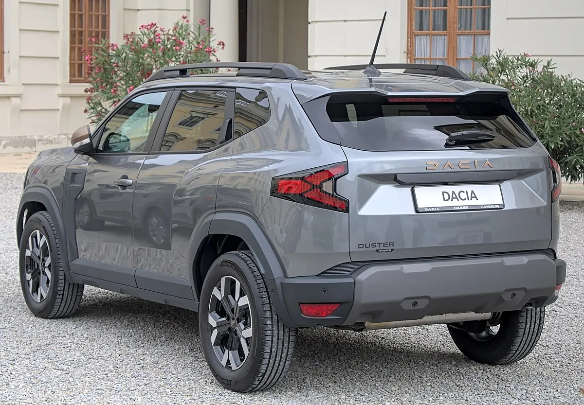 Dacia Duster 2025 - Image 1