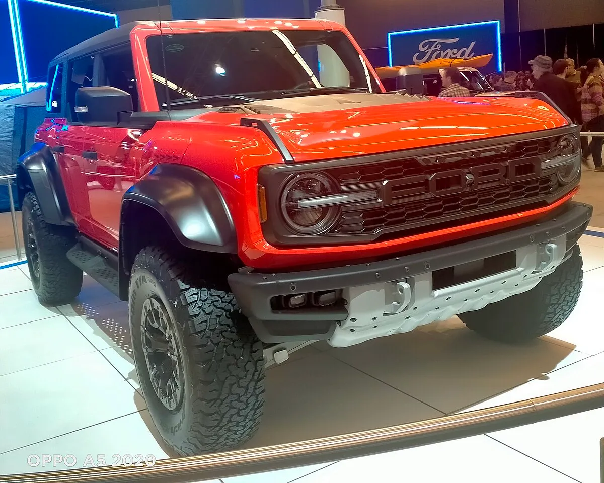 Ford Bronco Raptor 2025 - Image 2