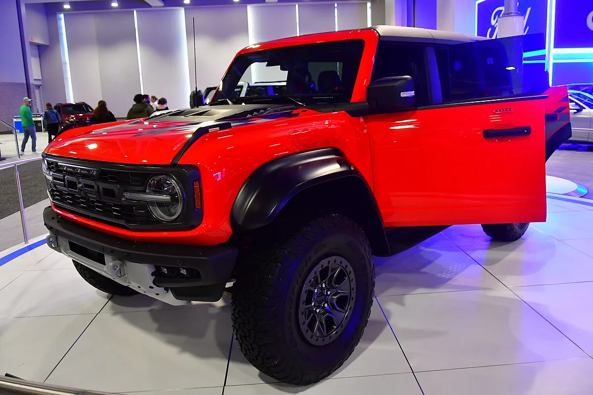 Ford Bronco Raptor 2025 - Image 3