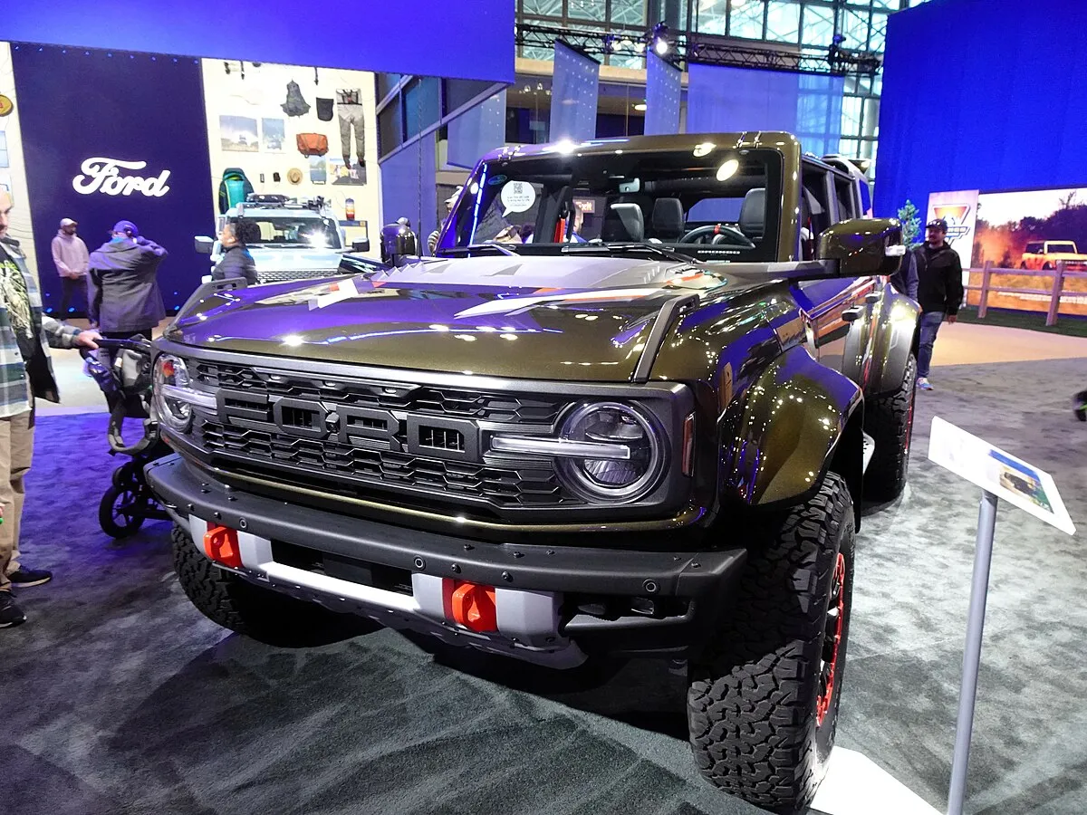 Ford Bronco Raptor 2025 - Image 4