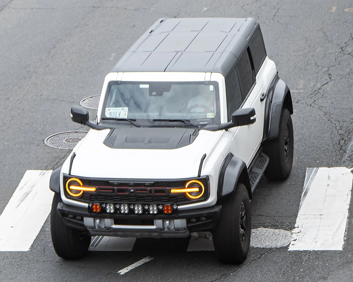 Ford Bronco Raptor 2025 - Image 9