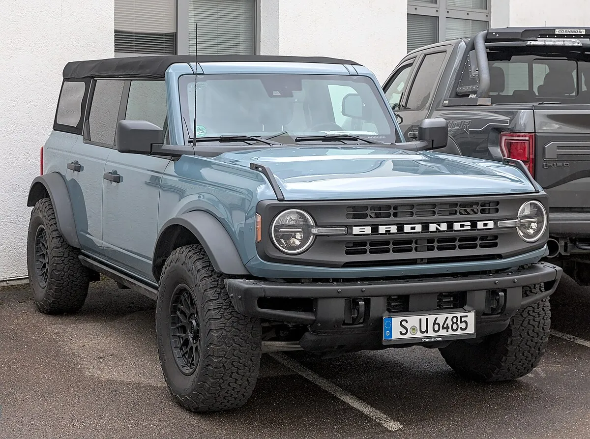 Ford Bronco 2025 - Image 4