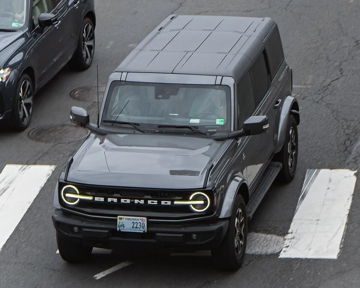 Ford Bronco 2025 - Image 10