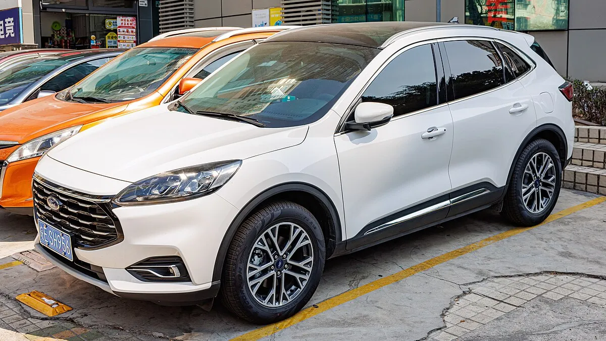 Ford Escape (Kuga) 2025 - Image 8