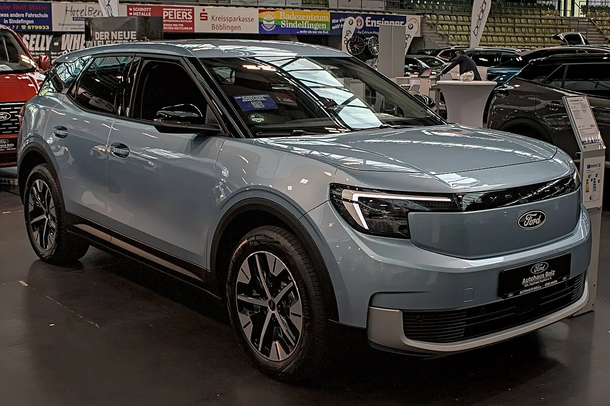 Ford Explorer (2024) 2025 - Image 10