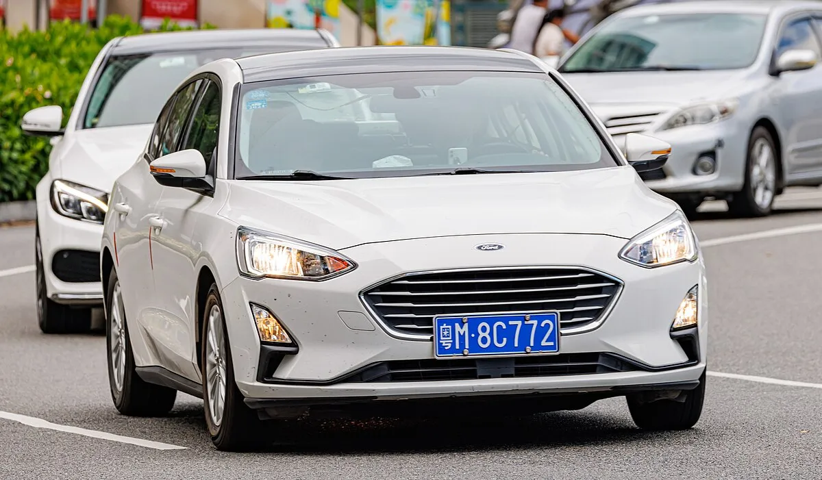 Ford Focus 2025 - Image 8