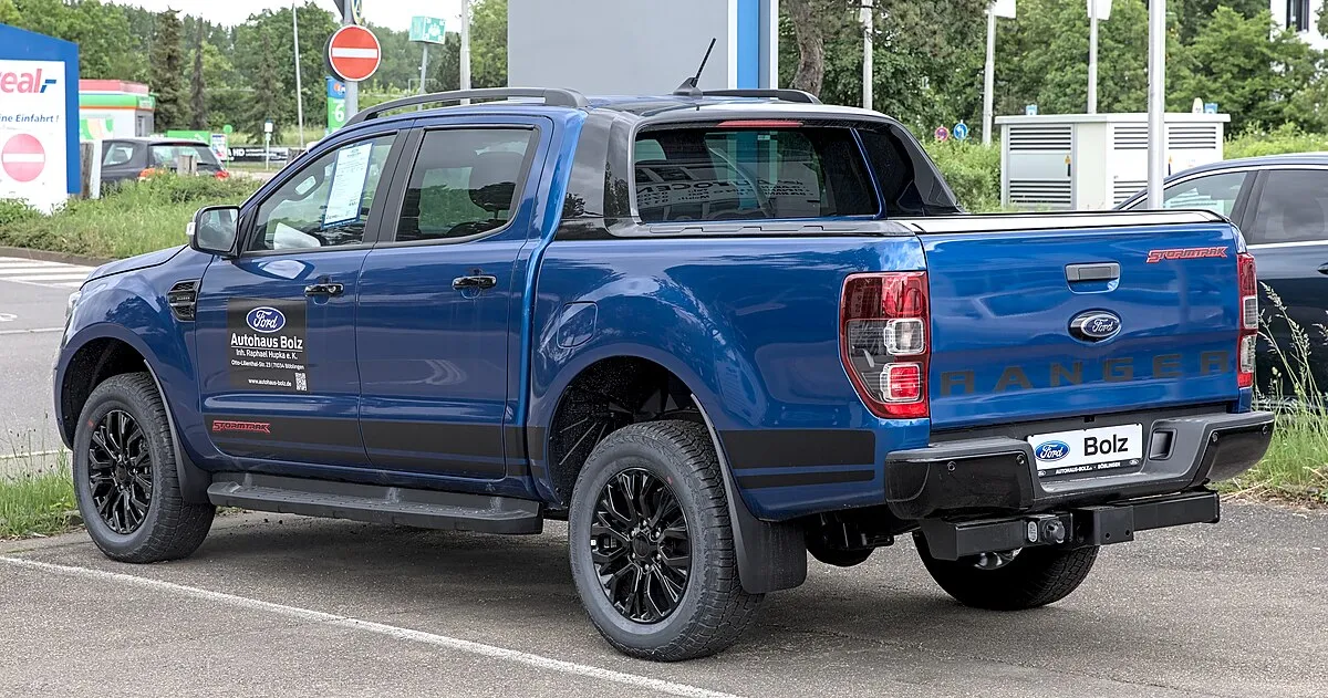 Ford Ford Ranger 2026 Ford Ranger 2.0 Turbo XLS 4x2 AT - Image 4
