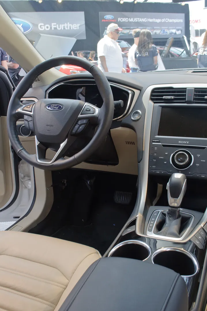 Ford Fusion (Mondeo) 2025 - Image 3