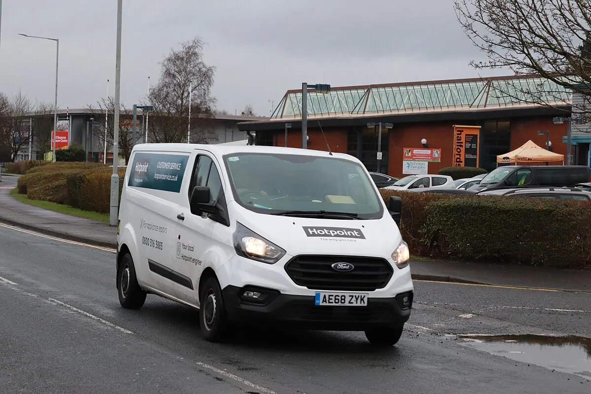 Ford Transit Chassis Cab 2025 - Image 8