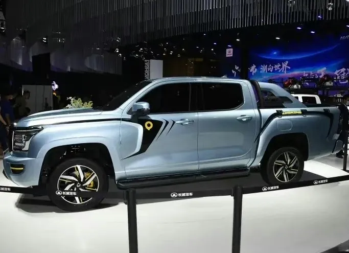 GWM GWM Cannon 2025 GWM Cannon SLUX 4x4 AT - Image 2