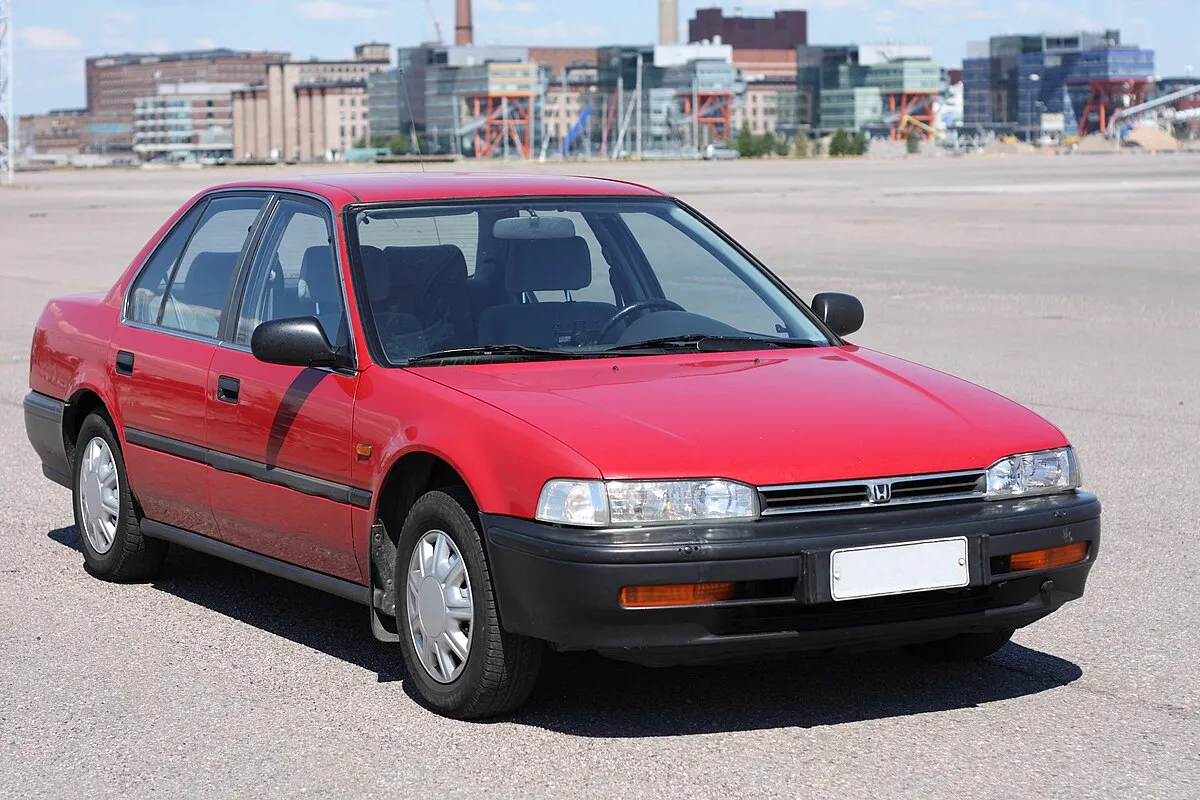 Honda Accord 1996 1.8 AT Sedan - Image 1
