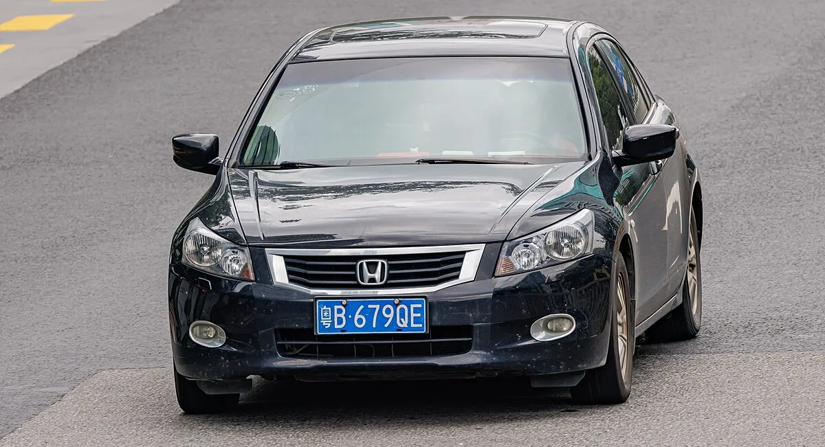 Honda Accord 2000 1.8 AT JP-spec Sedan 4-doors - Image 6