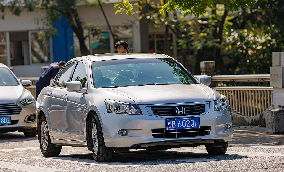 Honda Accord 2012 2.0 CVT Sedan - Image 9