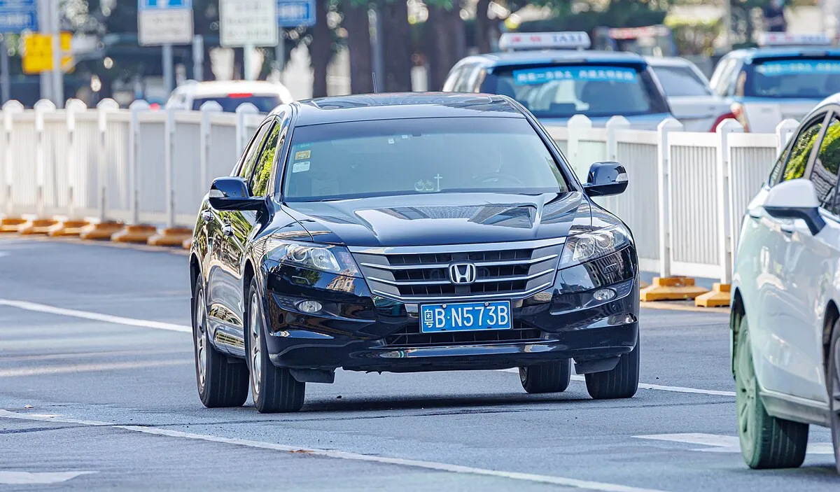 Honda Crosstour 2009 3.5 AT Crossover - Image 1