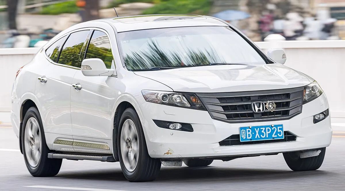Honda Crosstour 2009 3.5 AT Crossover - Image 10