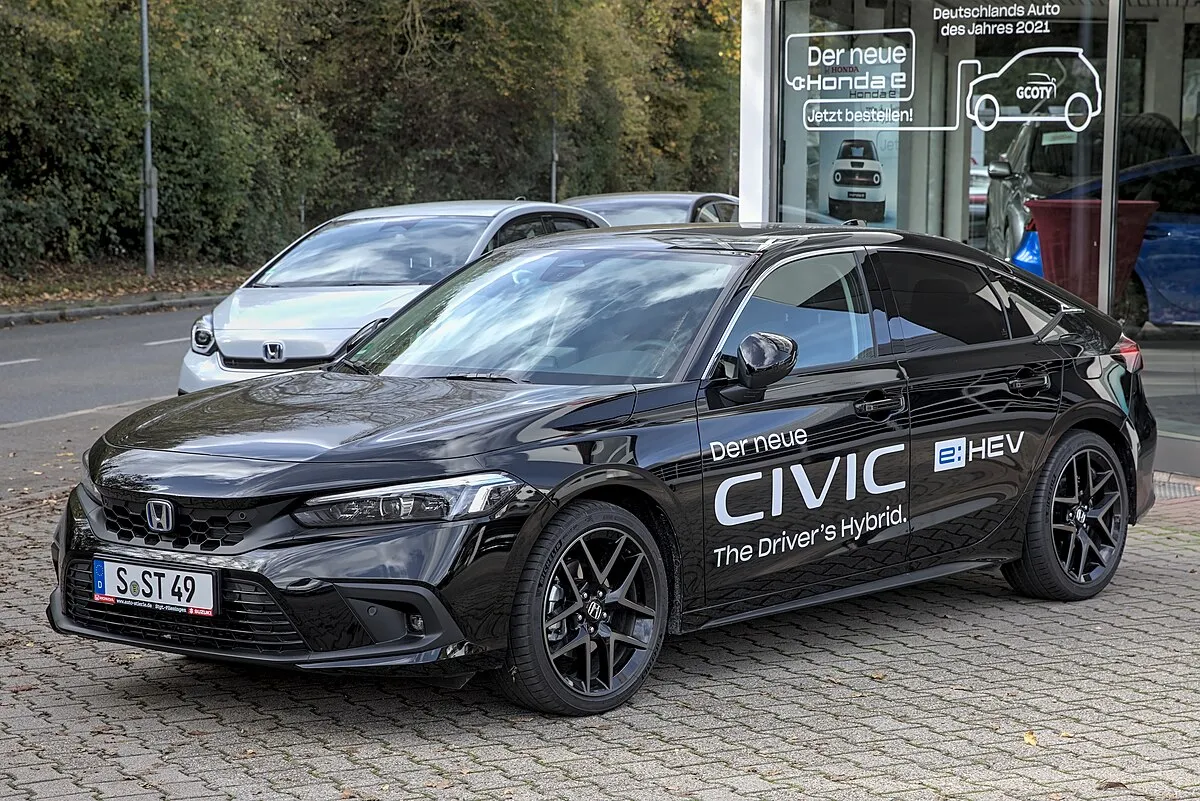 Honda Honda Civic 2025 Honda Civic RS e: HEV E-CVT Honda SENSING - Image 8