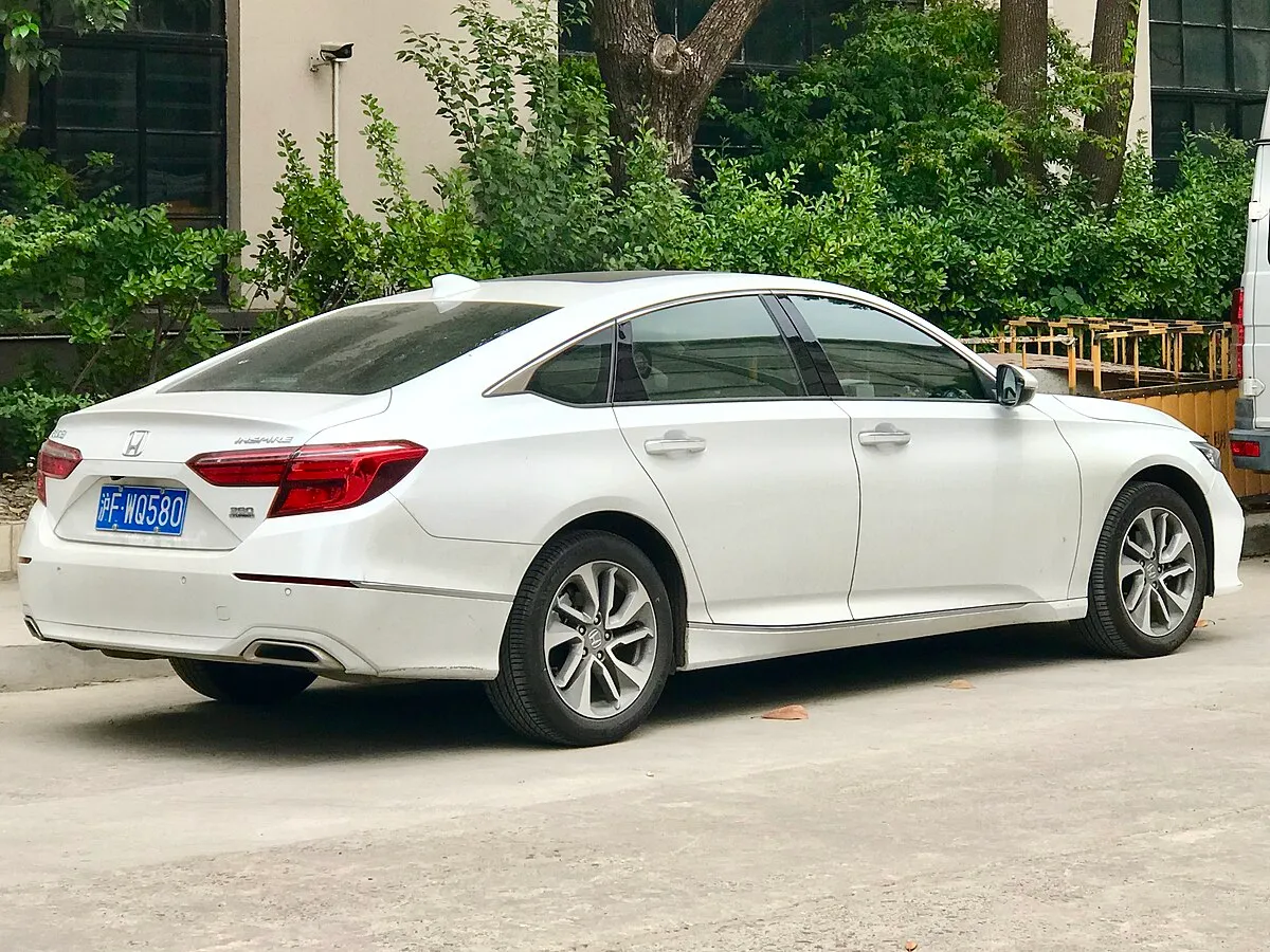 Honda Inspire 2003 3.0 AT Sedan - Image 2