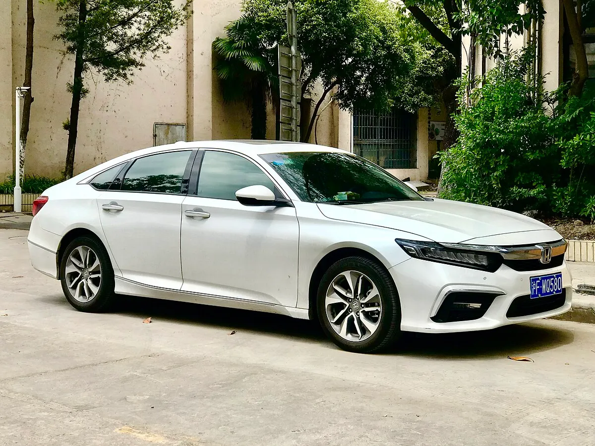 Honda Inspire 2003 3.0 AT Sedan - Image 3