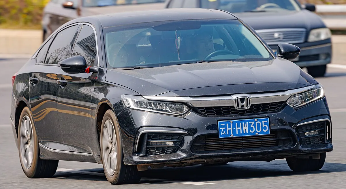 Honda Inspire 2003 3.0 AT Sedan - Image 6