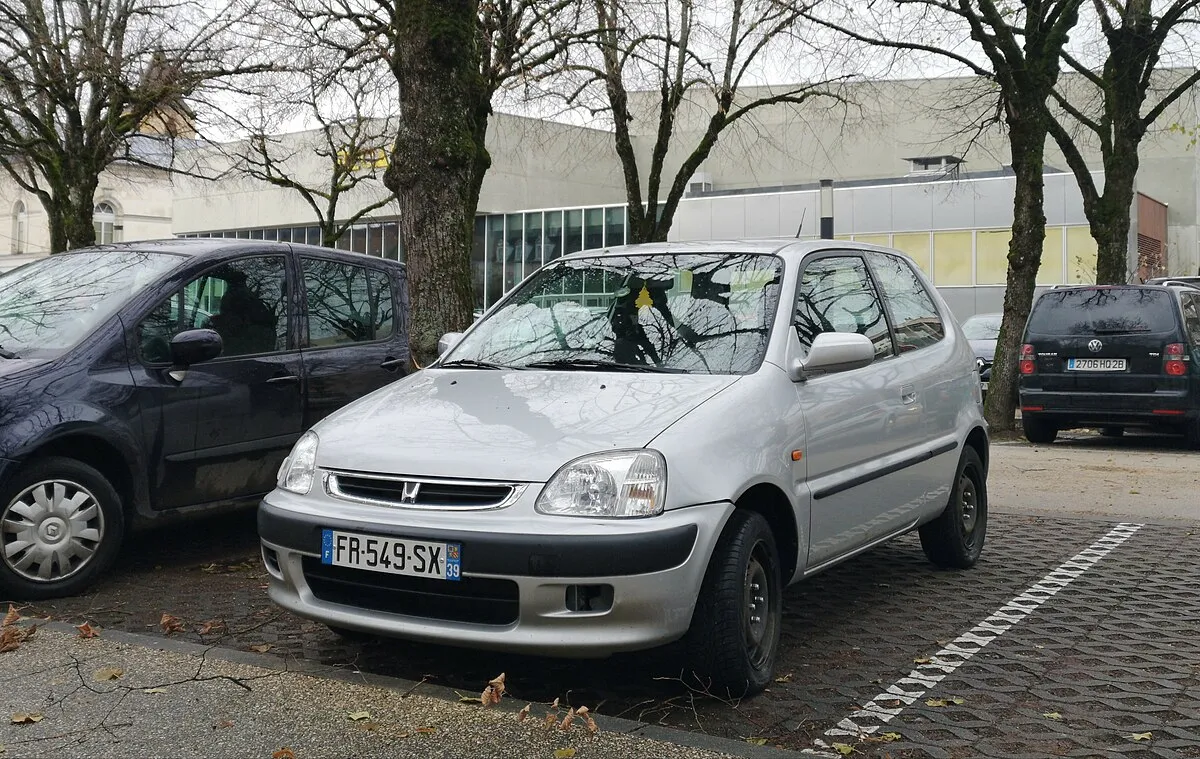 Honda Logo 1996 1.3 AT Hatchback 3-doors - Image 6