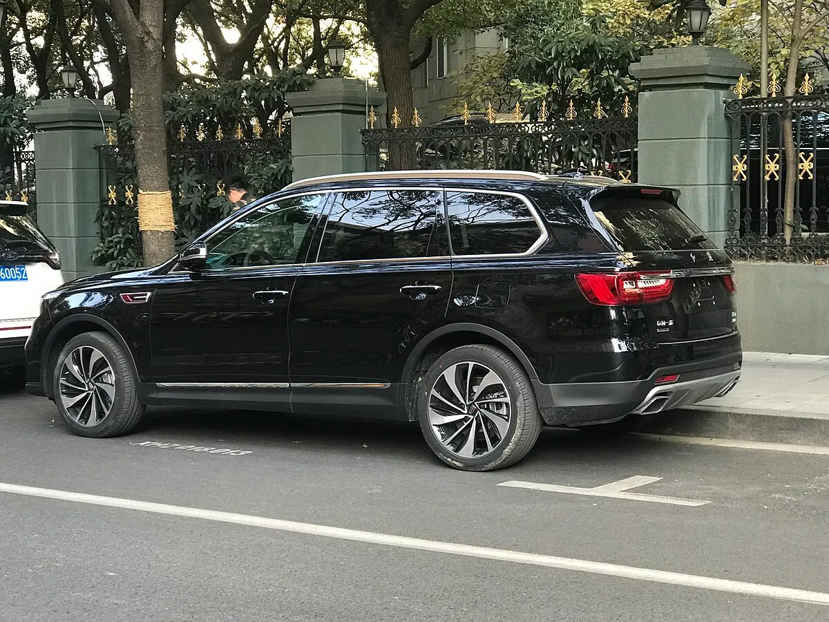 Hongqi Hongqi E-HS7 2026 Hongqi E-HS7 Executive - Image 4