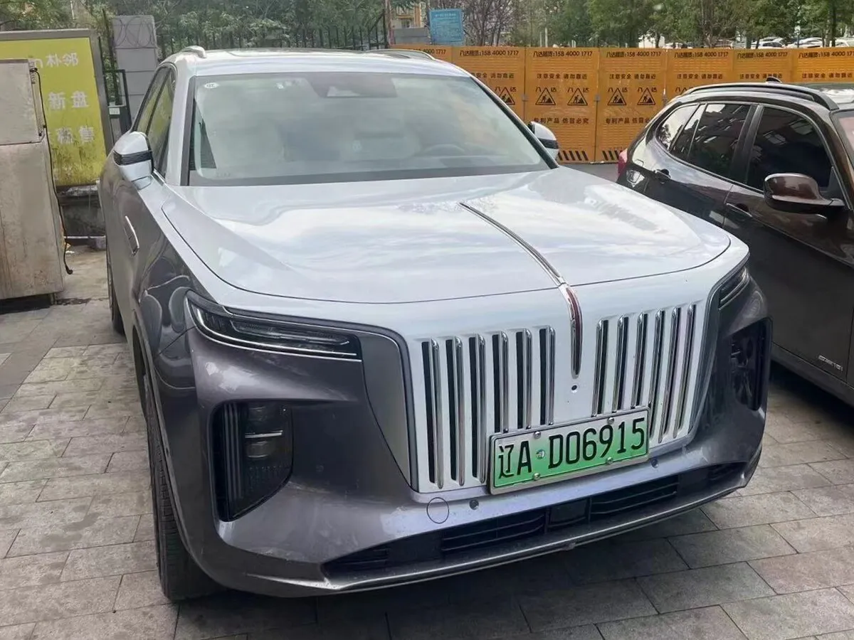 Hongqi Hongqi E-HS9 2026 Hongqi E-HS9 Deluxe - Image 7
