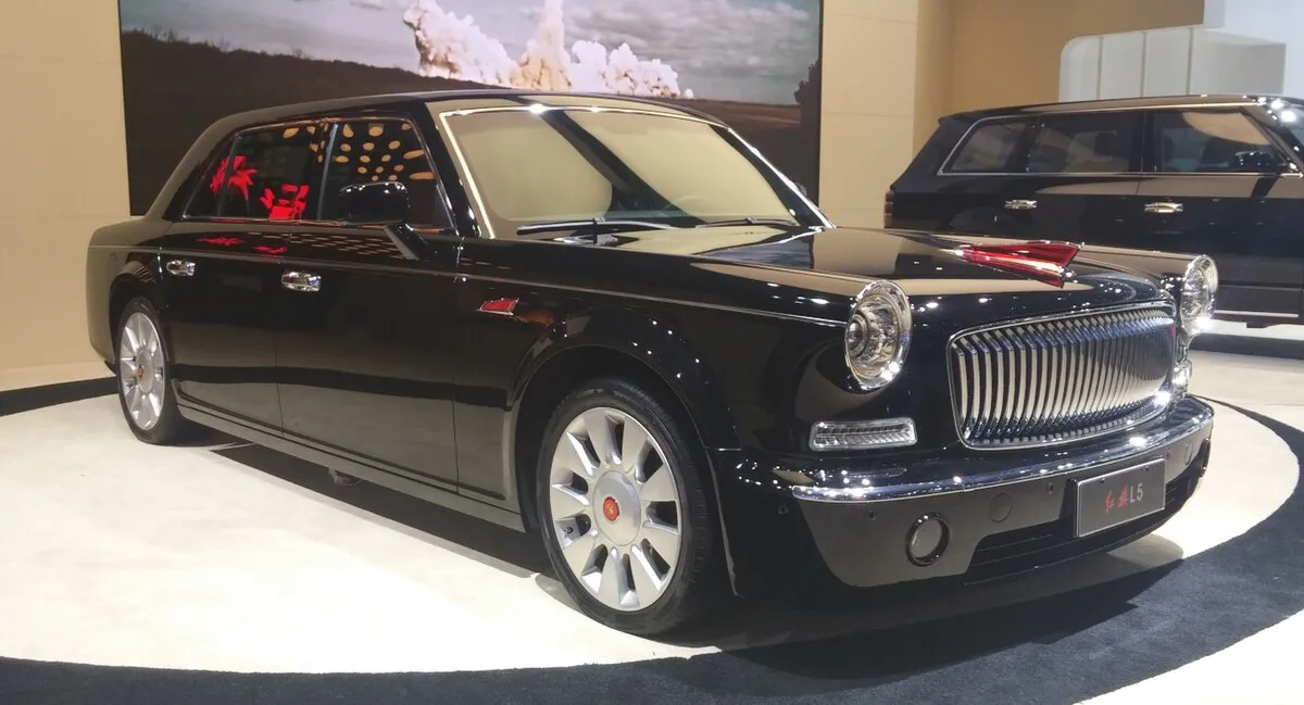 Hongqi Hongqi E-QM5 Plus 2026 Hongqi E-QM5 Plus EV - Image 4