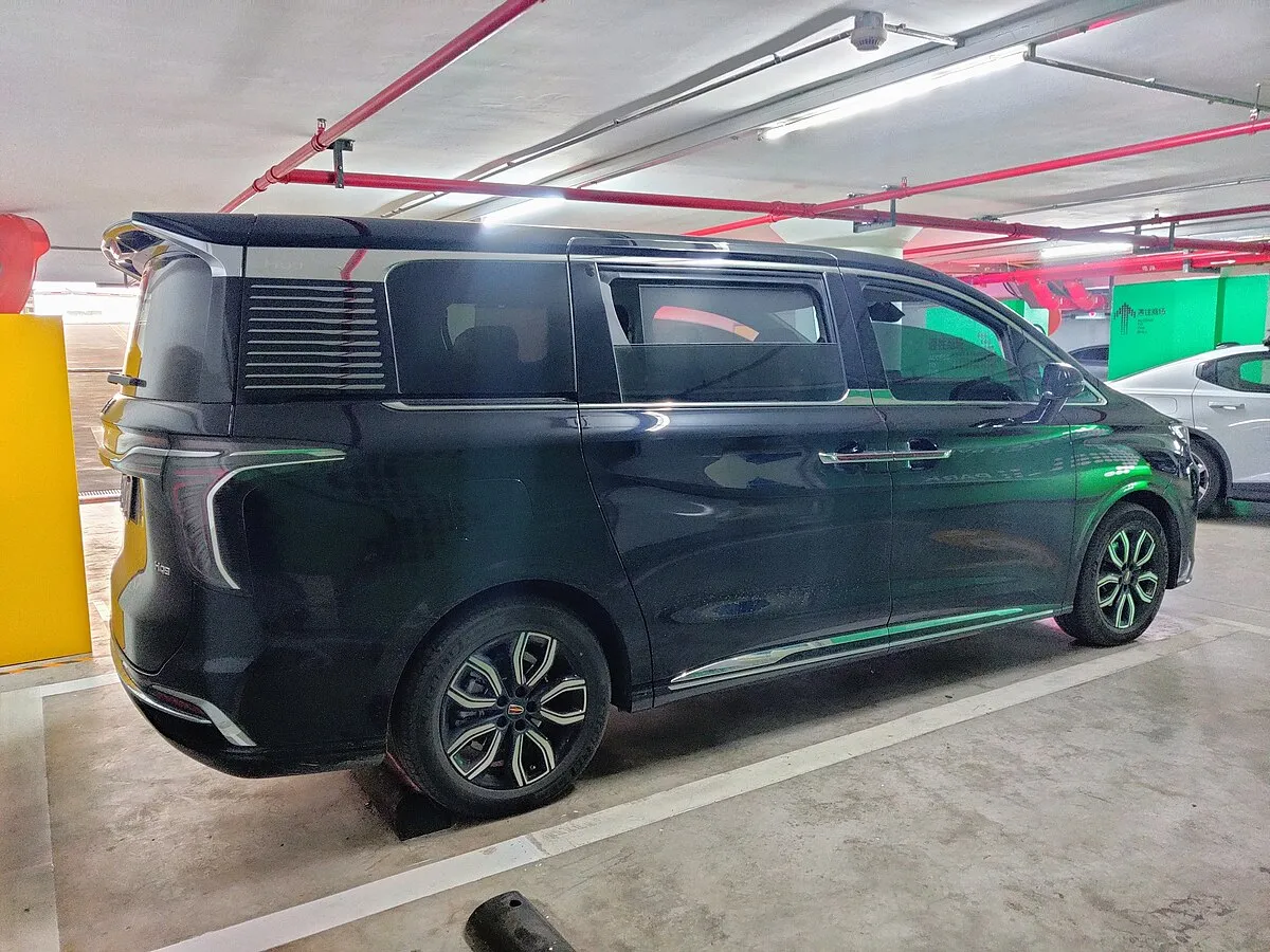 Hongqi Hongqi HQ9 2026 Hongqi HQ9 2.0T Executive - Image 4