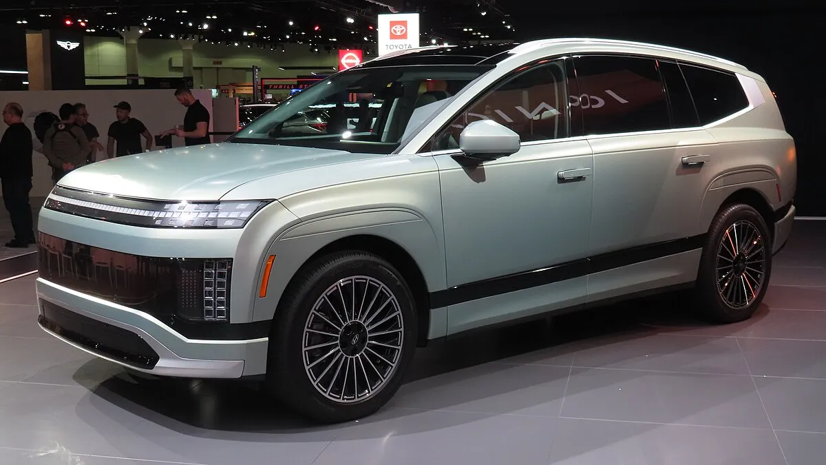 Hyundai Hyundai IONIQ 9 2026 Hyundai IONIQ 9 EV Calligraphy AWD Long Range - Image 4