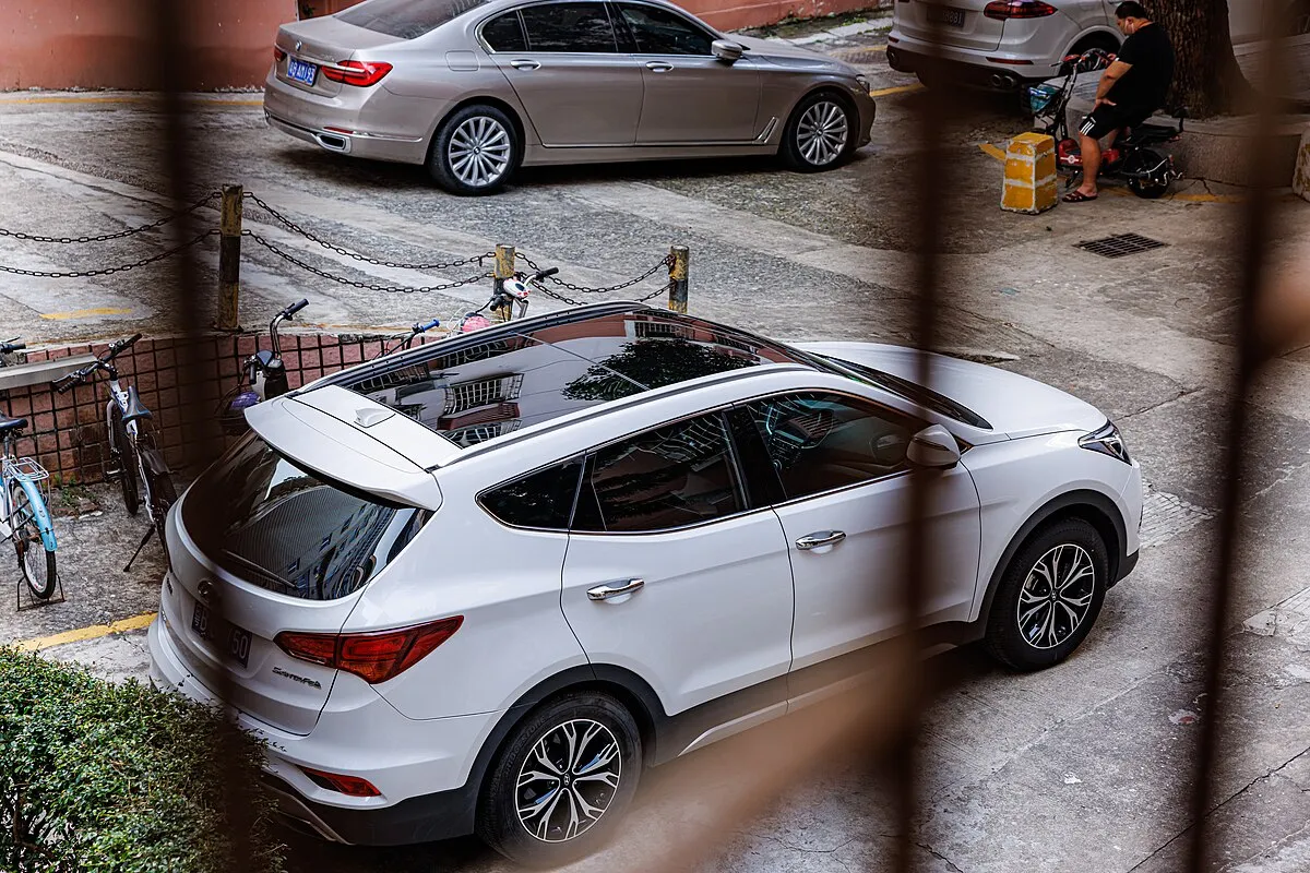 Hyundai Hyundai Santa Fe 2024 Hyundai Santa Fe 2.5 GL 8AT 2WD - Image 8