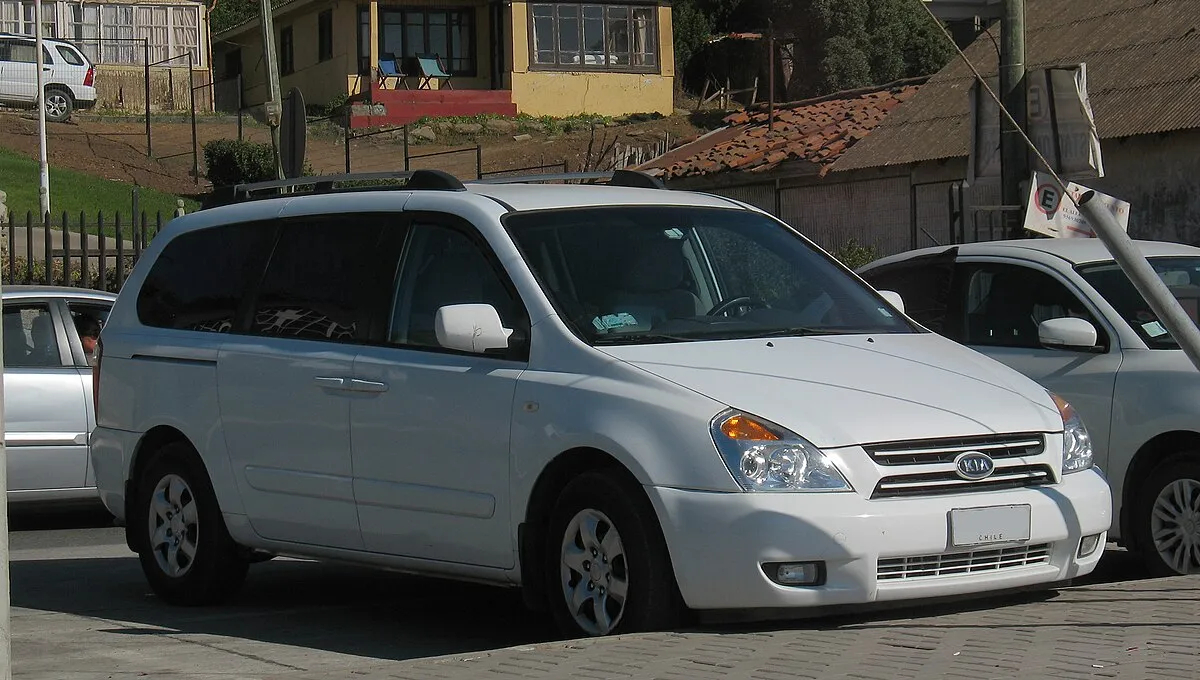 Kia Carnival EX 2025 - Image 5