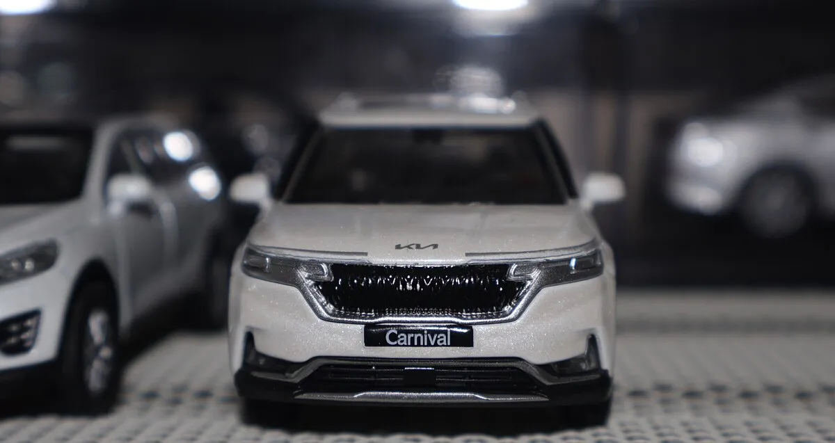 Kia Carnival LXS 2025 - Image 5