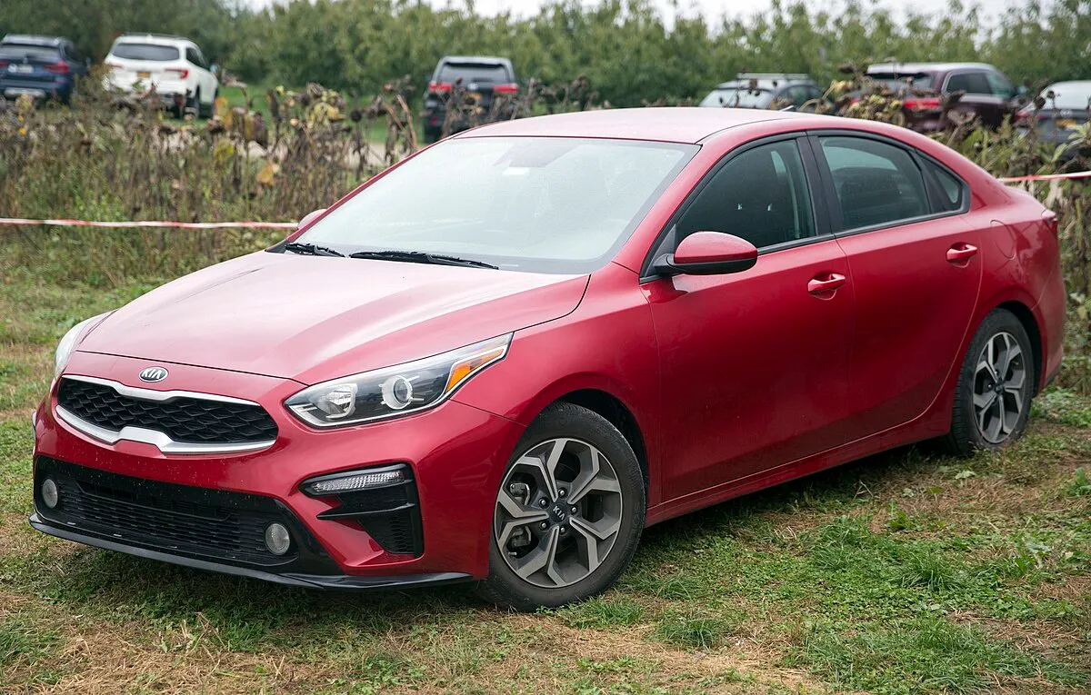 Kia Forte LXS 2025 - Image 1