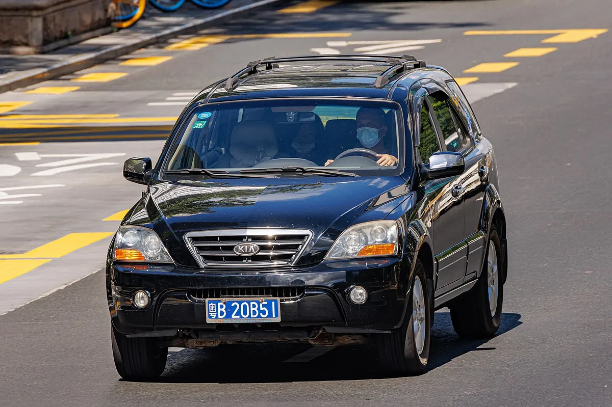 Kia Kia Sorento 2025 Kia Sorento 1.6 EX Turbo Hybrid AT 4x2 - Image 2