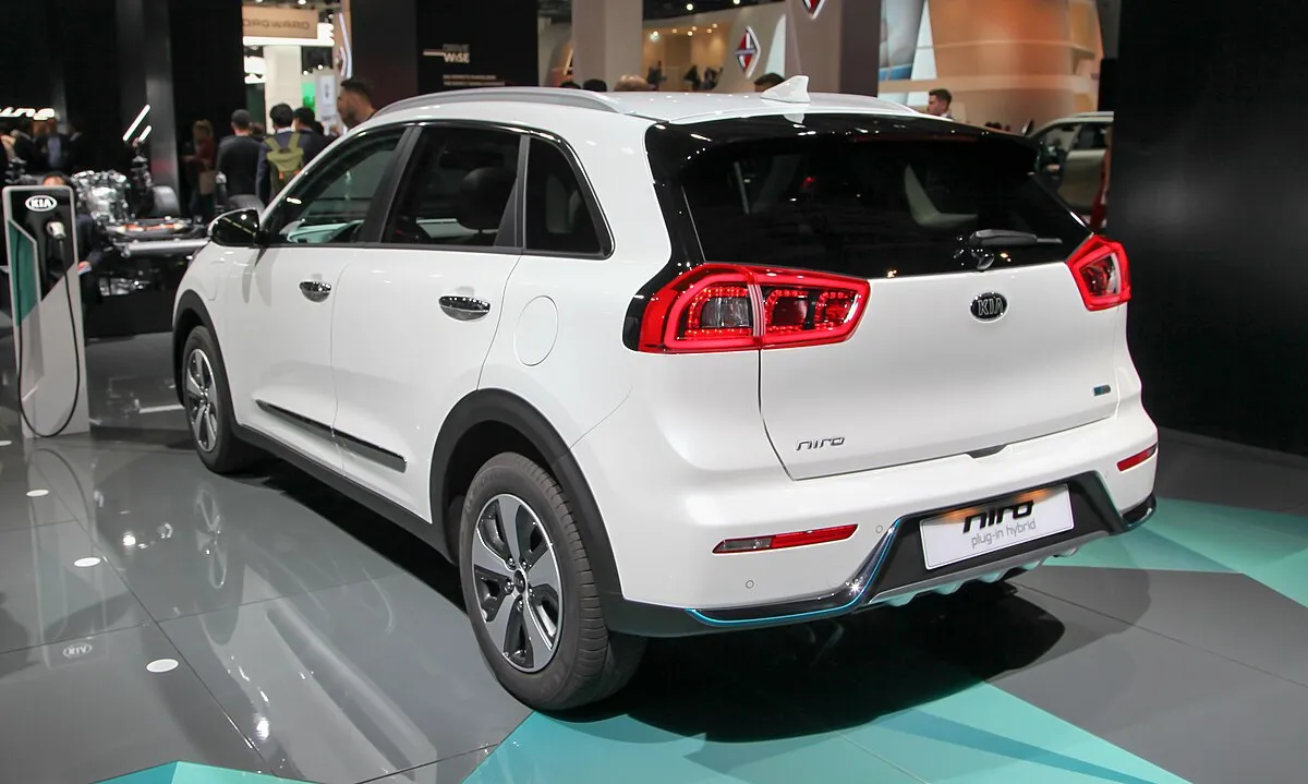 Kia Niro Plug-In Hybrid 2025 - Image 3