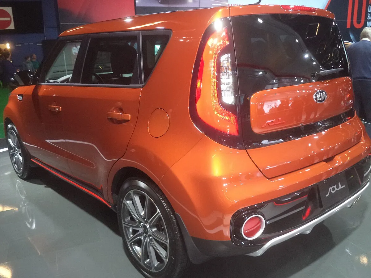Kia Soul Turbo 2025 - Image 1