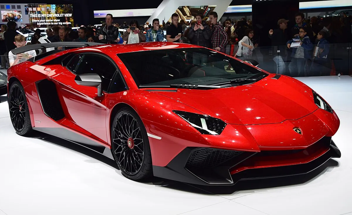 Lamborghini AVENTADOR SV 2025 - Image 4