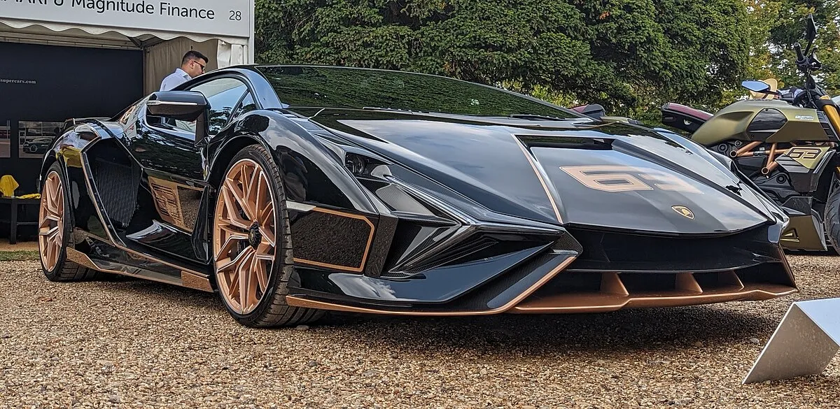 Lamborghini SIAN 2025 - Image 7