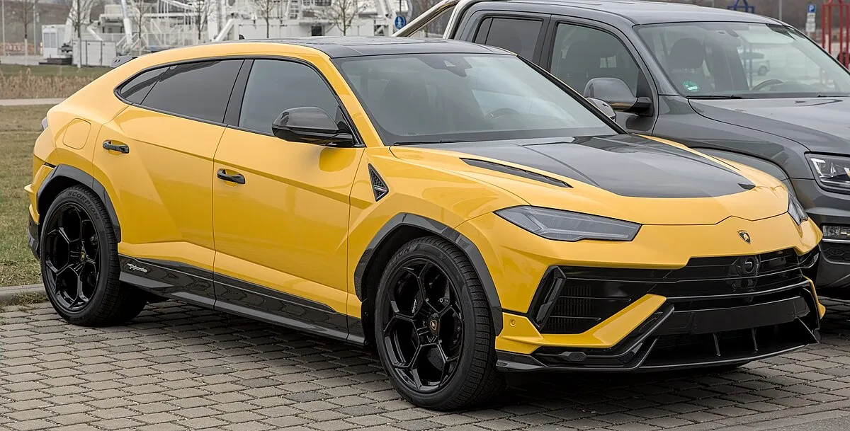 Lamborghini URUS PERFORMANTE 2025 - Image 1