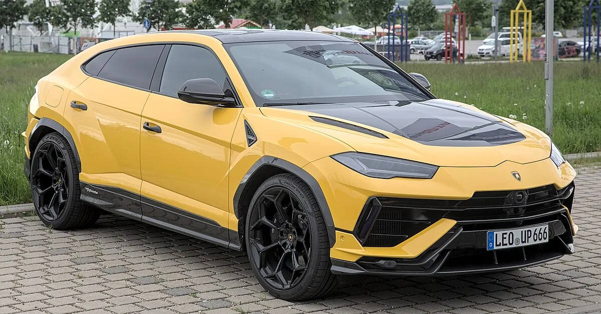 Lamborghini URUS PERFORMANTE 2025 - Image 5