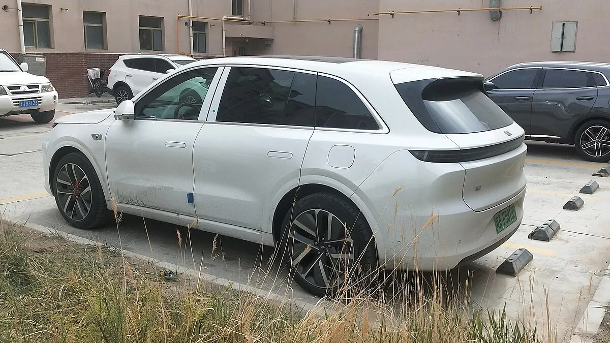 Li Auto Li Auto L6 2026 Li Auto L6 Pro - Image 2