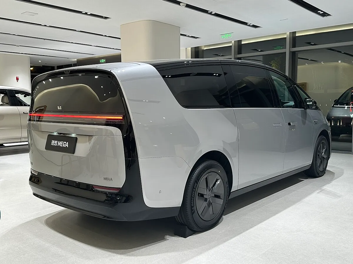 Li Auto Li Auto Mega 2026 Li Auto Mega Home - Image 5
