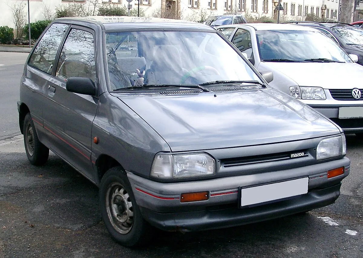 Mazda 121 1996 1.2 CVT Hatchback 3-doors - Image 3
